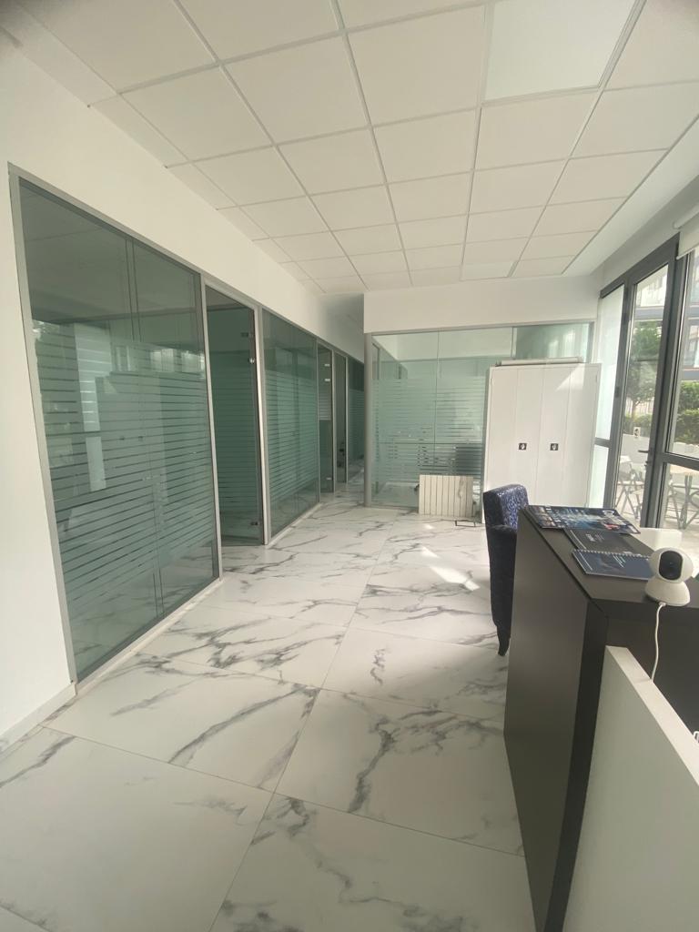 Vue du bâtiment officerentalconnect.com